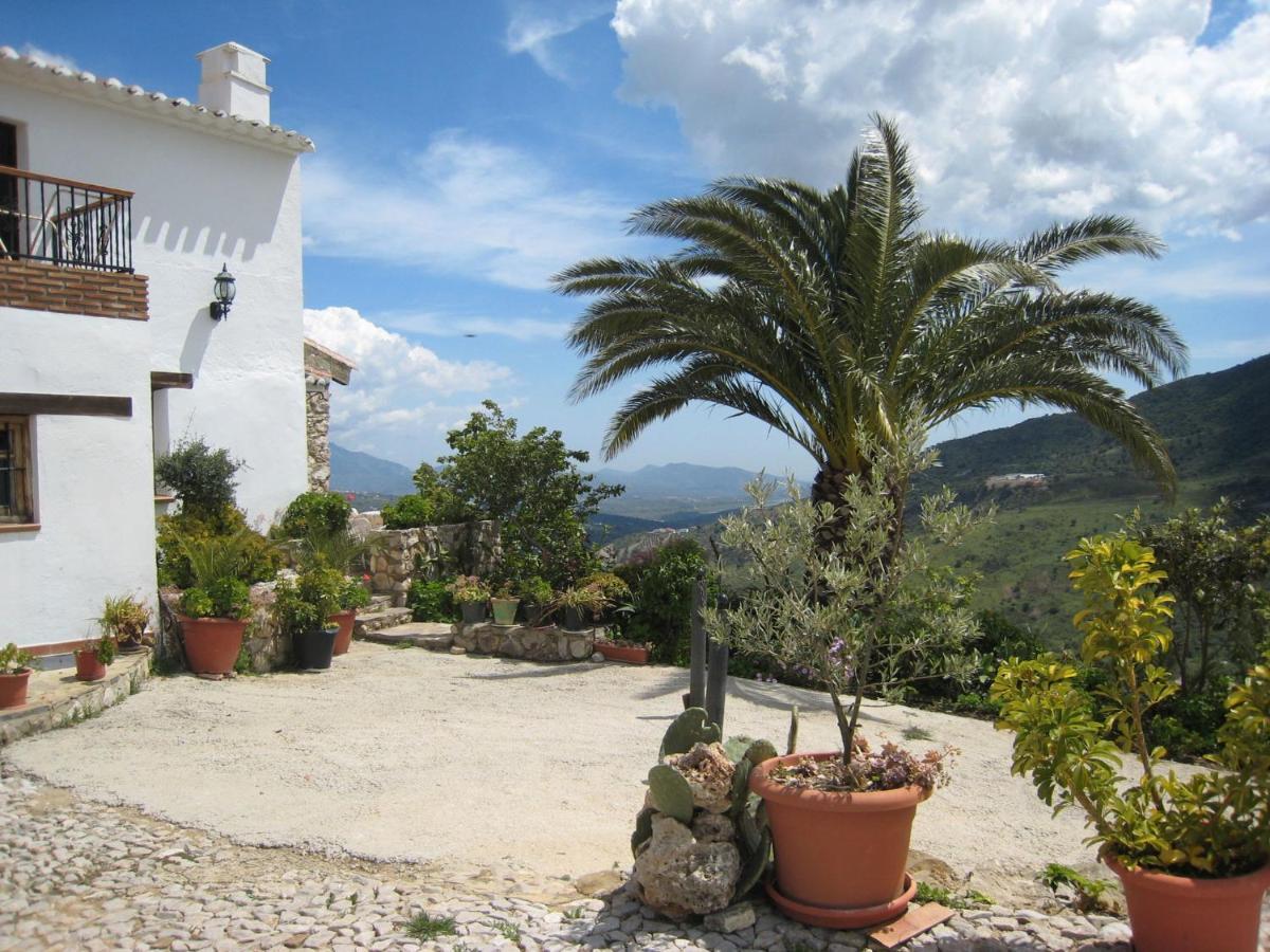Belvilla By Oyo Cortijo Las Monjas Periana Exterior foto